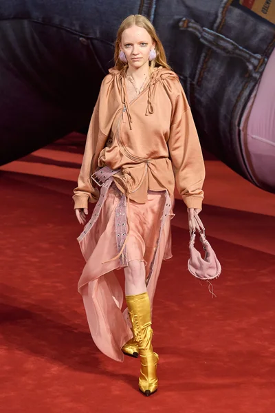 Look 34
